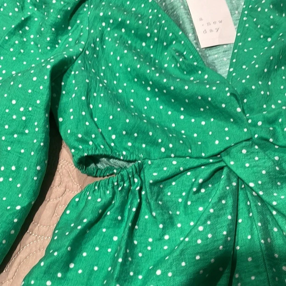 Super Cute Top - Picture 6 of 13